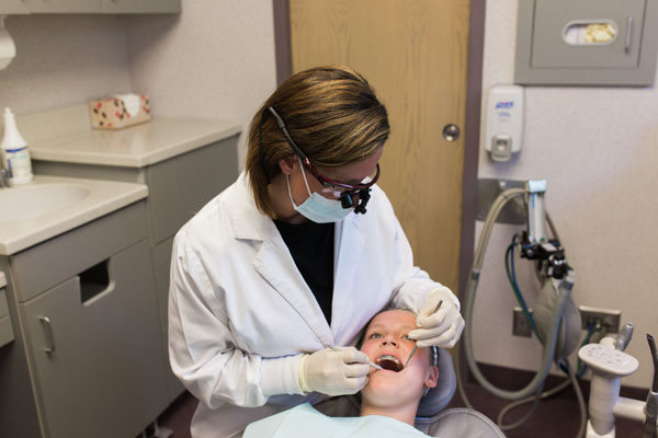 Dental Restorations | Dakota Dental, Sioux Falls, South Dakota